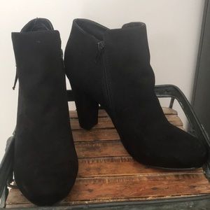 Madden Girl Double Zipper Booties